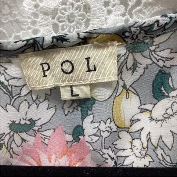 POL Floral Lace Top NWOT - Picture 3 of 4